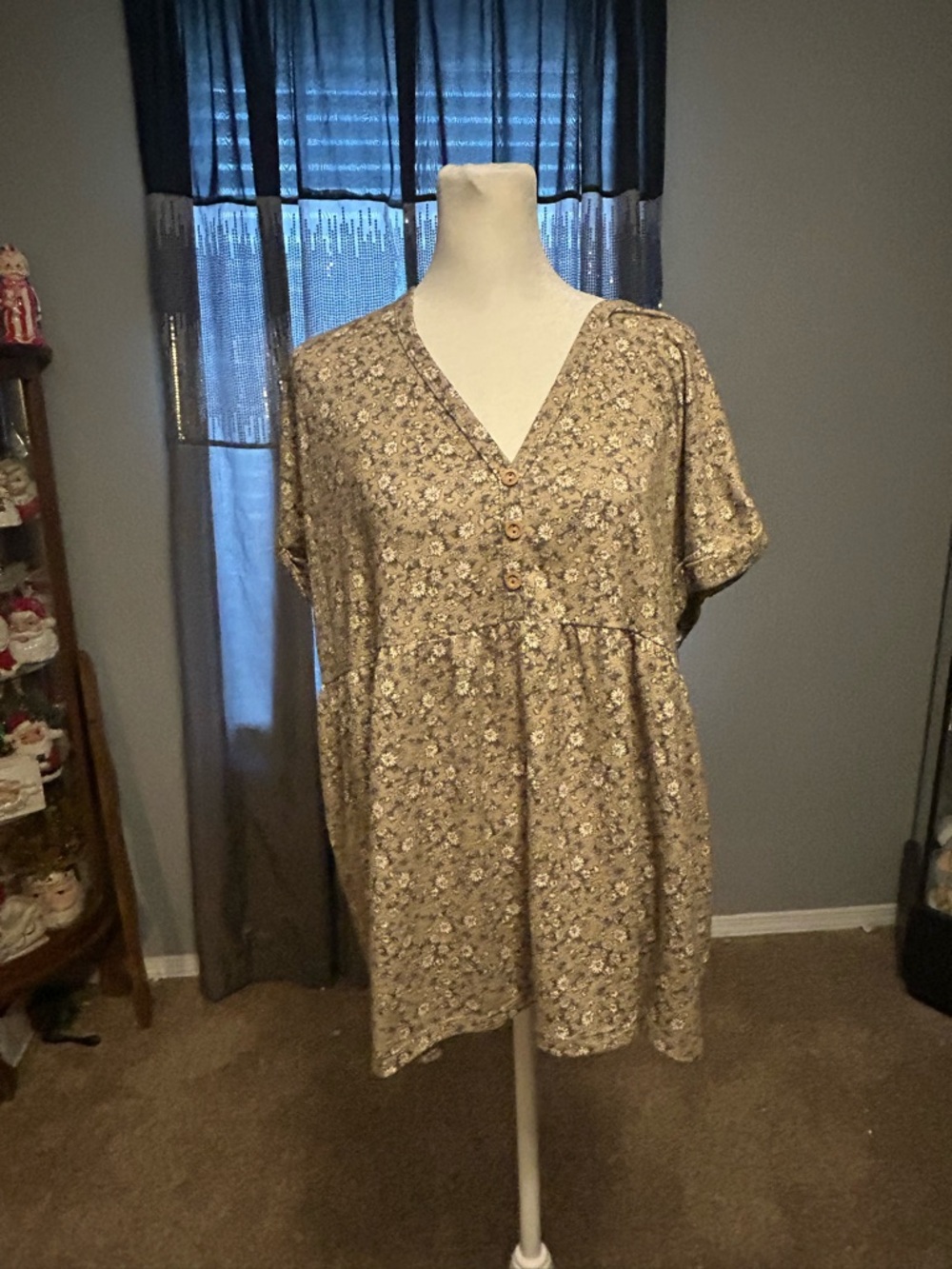 entro Taupe Floral V-Neck Babydoll Tunic